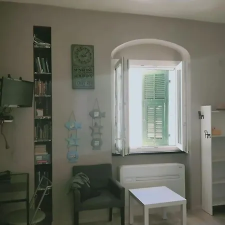 Oneglia Centro 아파트 임페리아